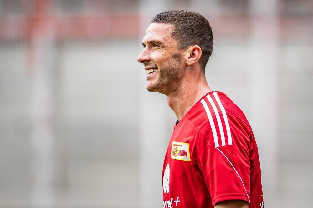 robin gosens beitrittsdaten